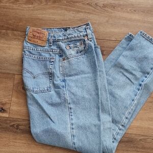 Levi's 550 Relaxed Fit